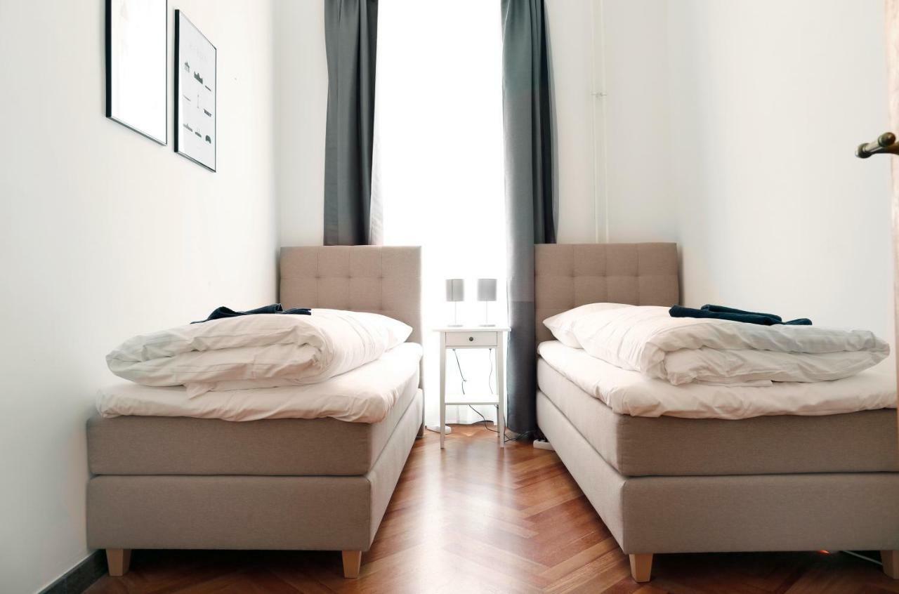 Katz By Rockchair Apartments L Superhost Status L 3 Bedrooms Boxspringbeds 2 Bathrooms In City Center - Cozy Family & Business Flair Welcomes You! Berlin Ngoại thất bức ảnh